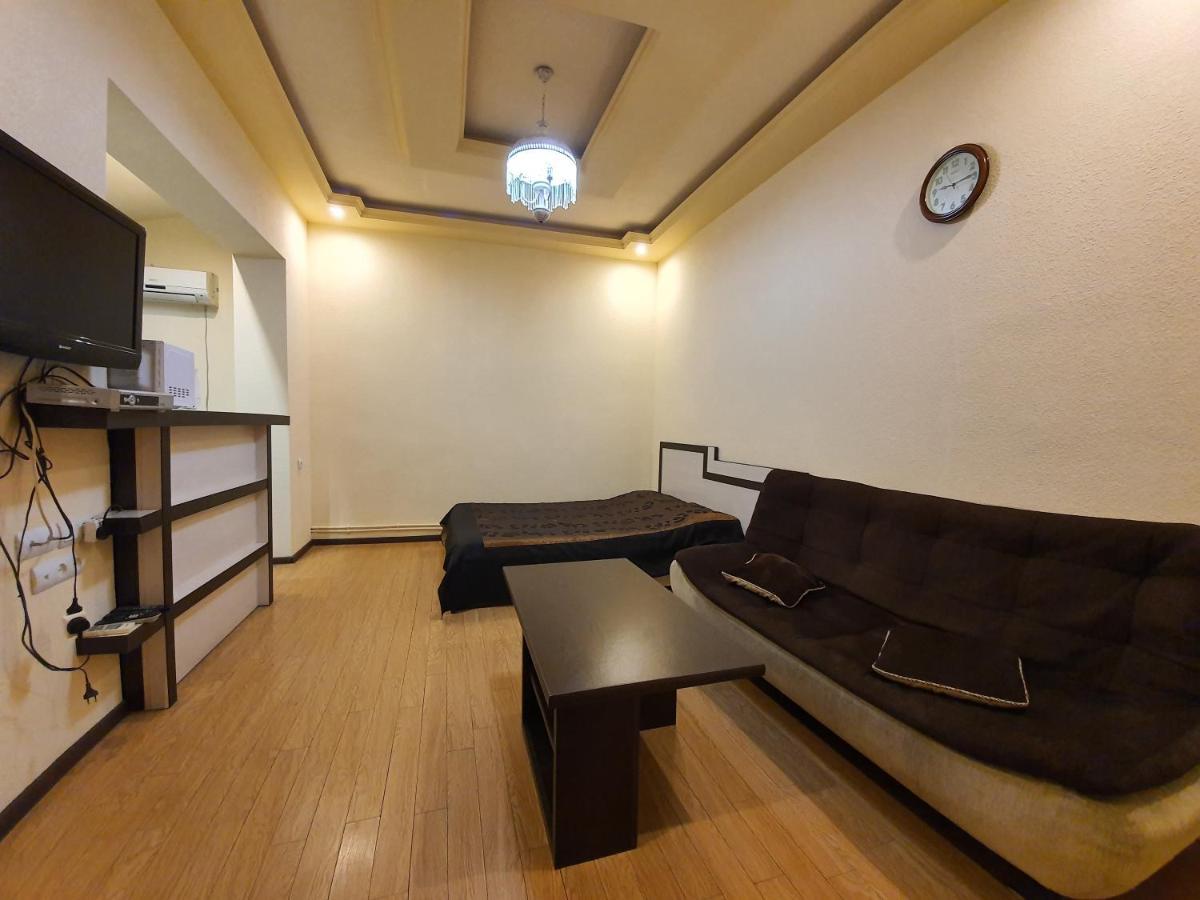 Tatev Apartments Ереван Экстерьер фото
