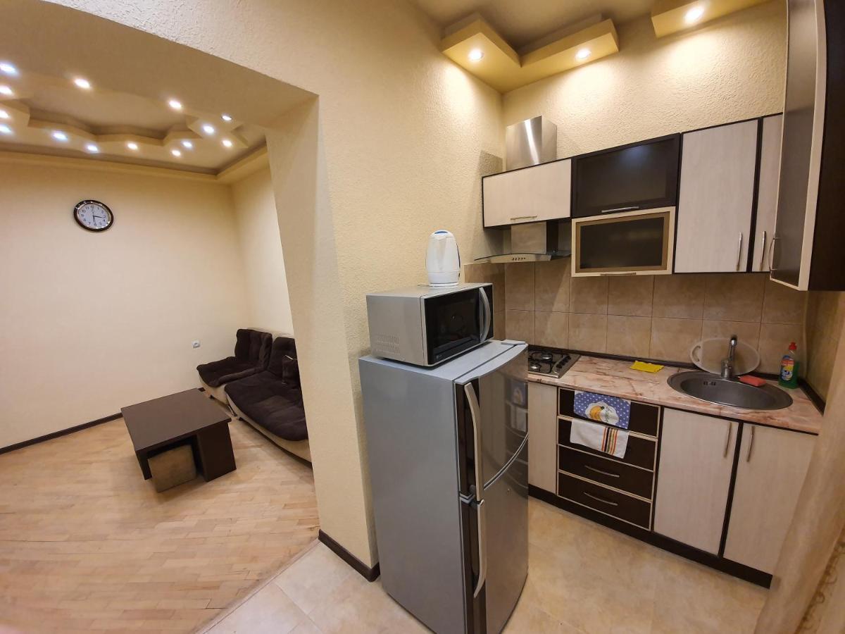 Tatev Apartments Ереван Экстерьер фото