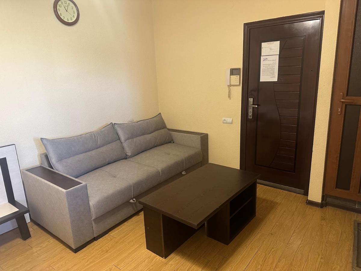 Tatev Apartments Ереван Экстерьер фото