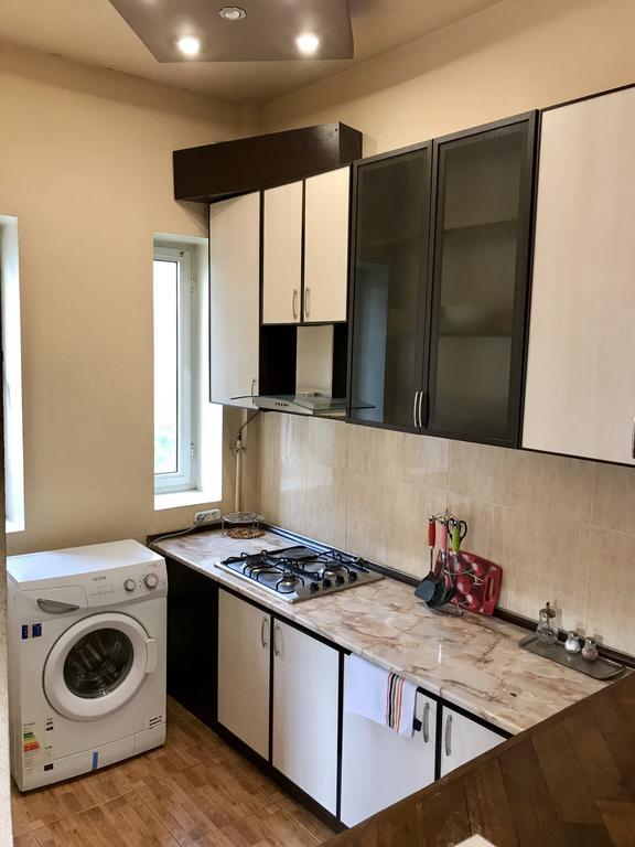 Tatev Apartments Ереван Экстерьер фото